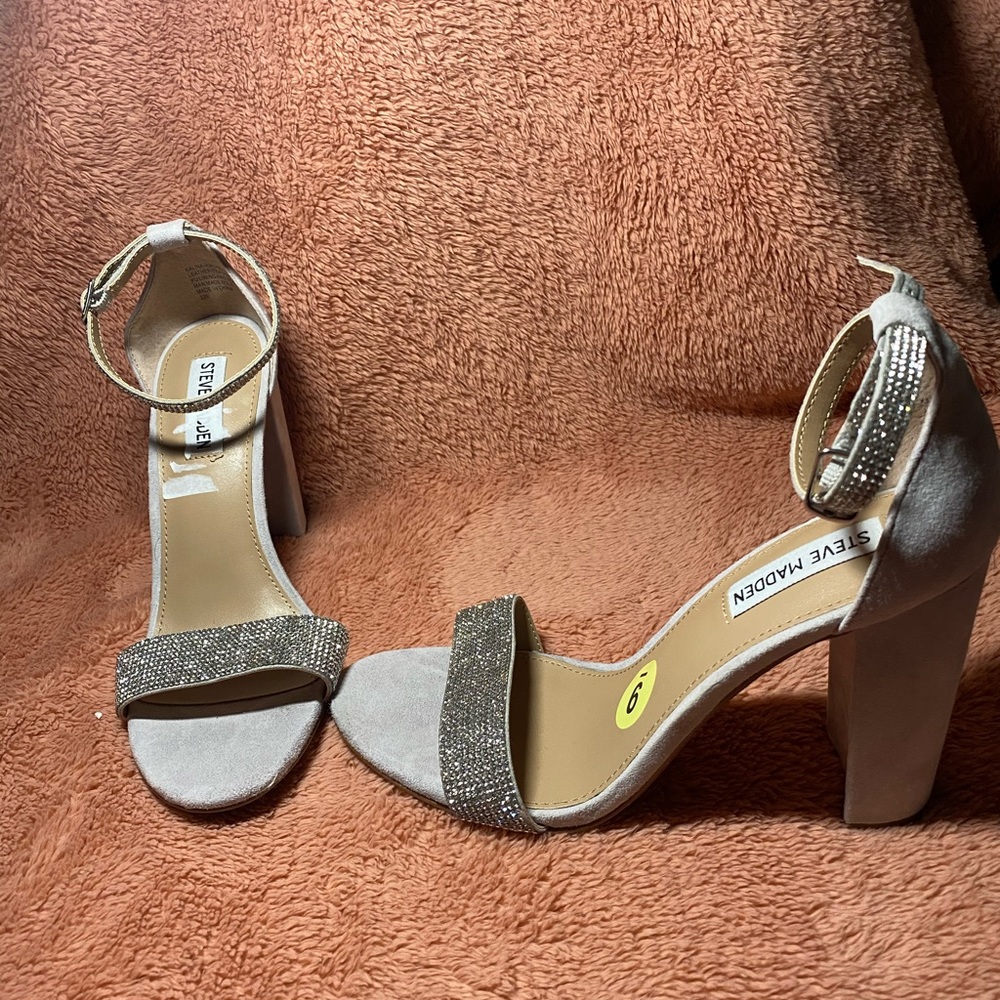 Steve Madden heels! Never worn!